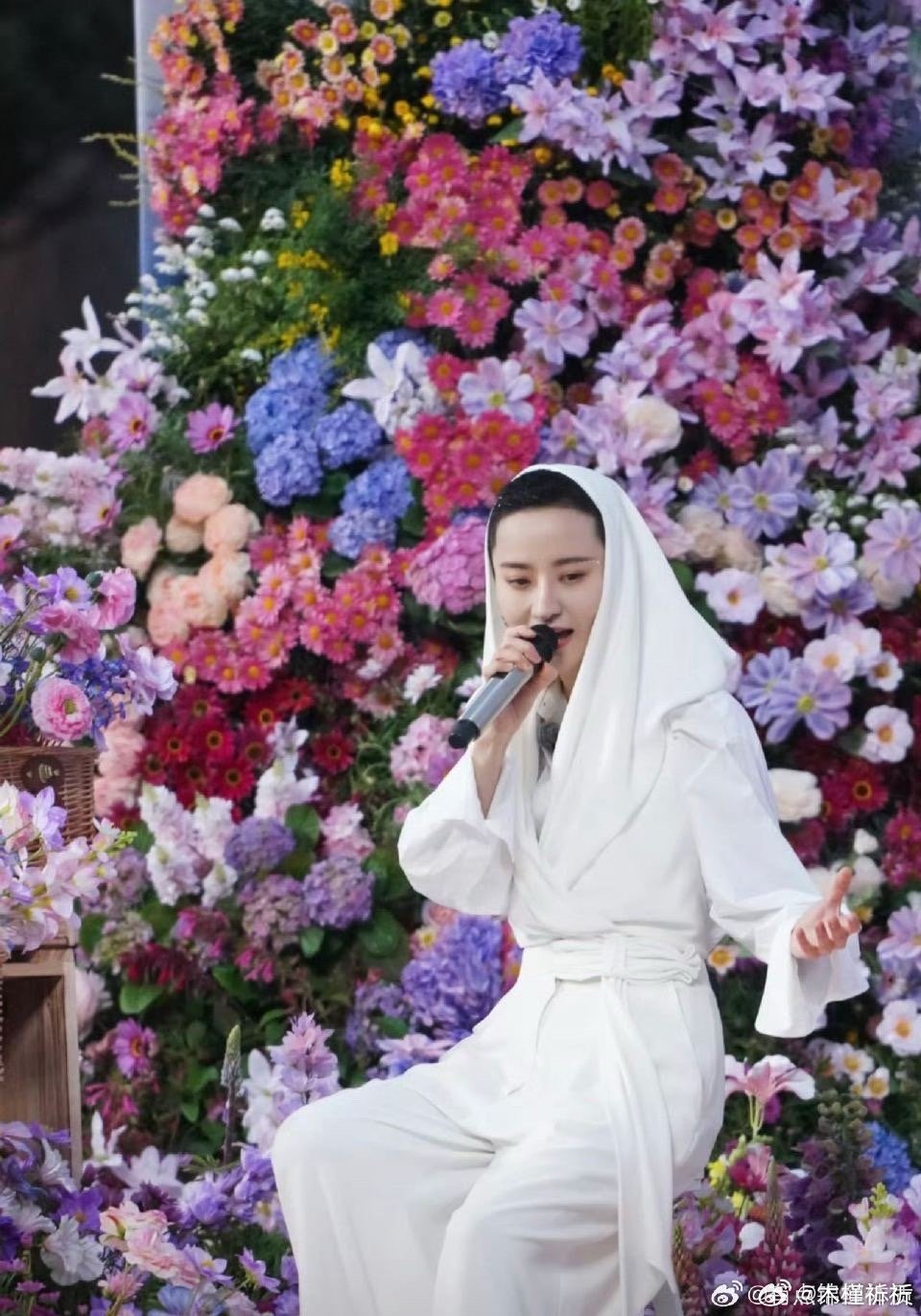 蒋一侨几句rap给我帅飞了谁懂！蒋一侨在《思念是一种病》里那几句rap，直接帅到