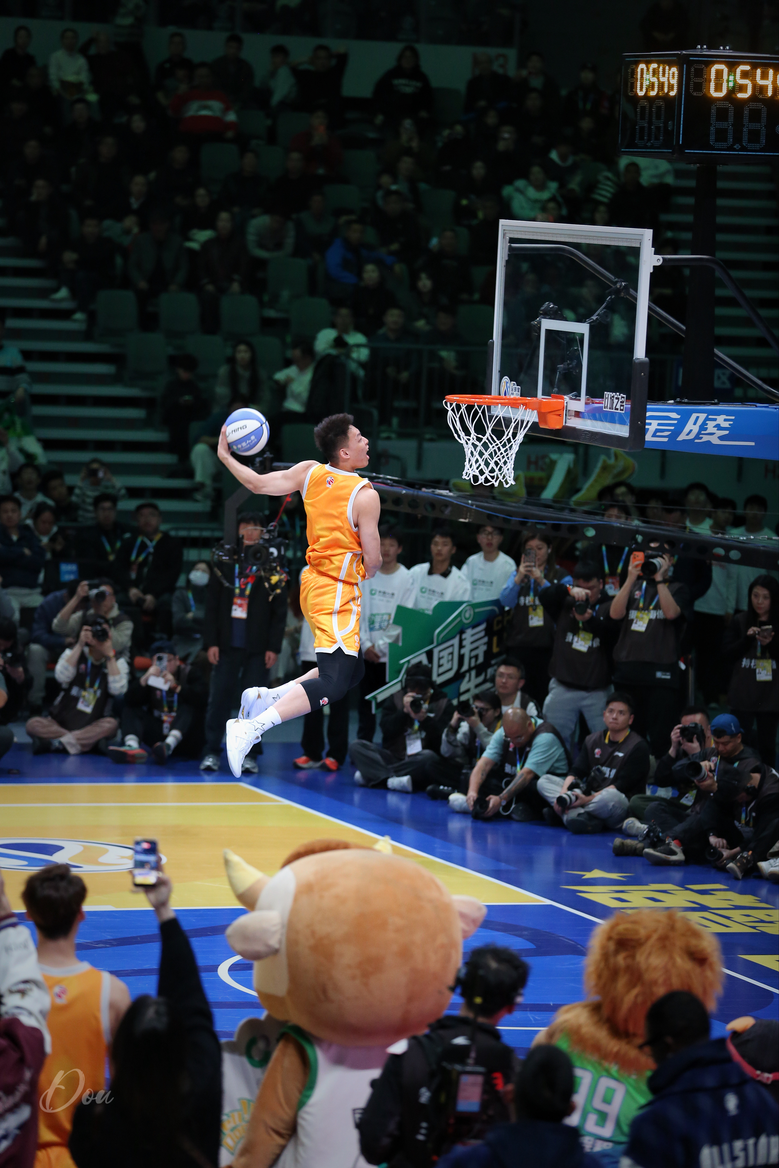 好的！爱笑的孬孩扣篮不会太差晋级扣篮大赛决赛2026cba全明星周末photob