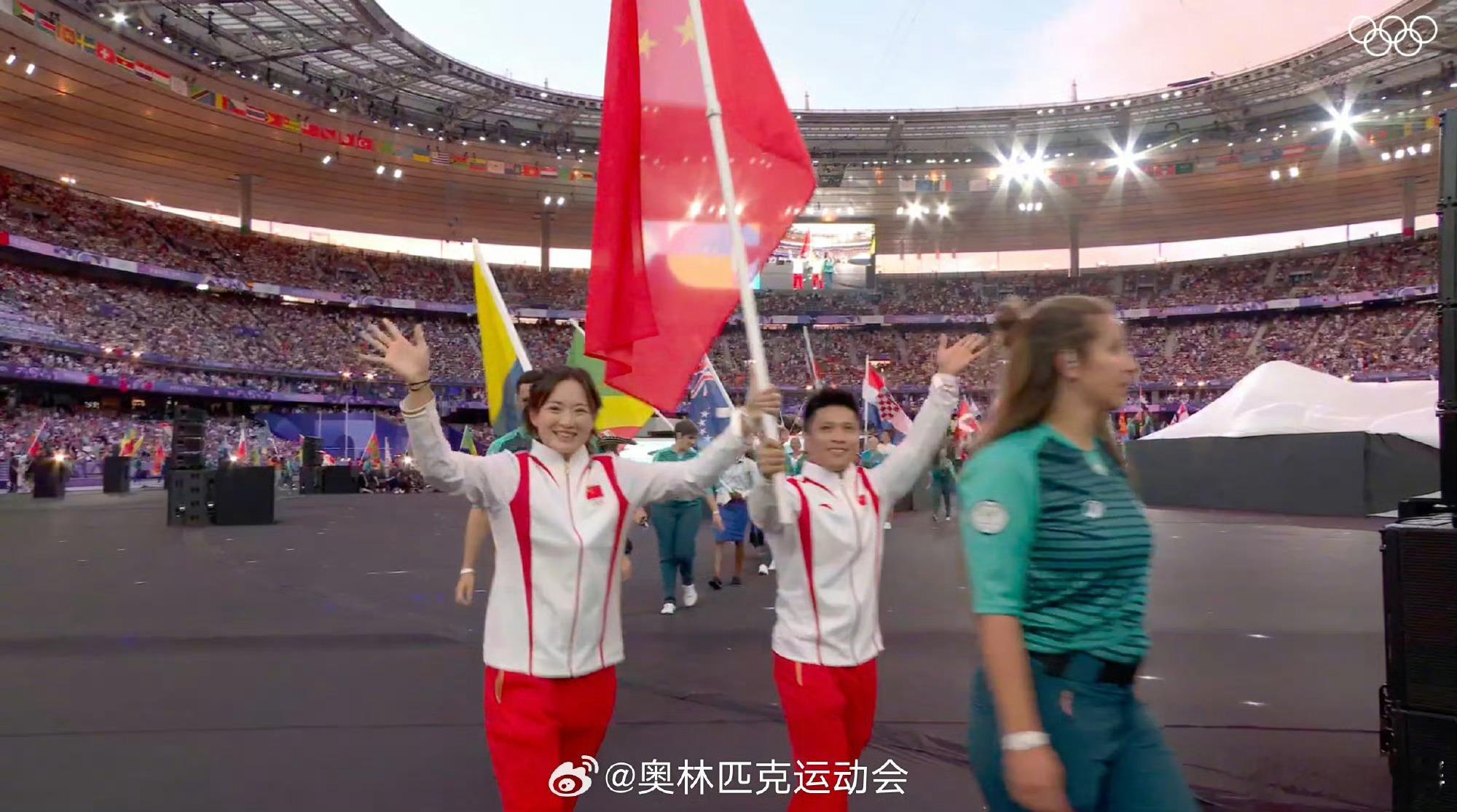 #中国金牌榜并列第一#  8月12日，巴黎奥运会圆满闭幕，中国体育代表团共收获4