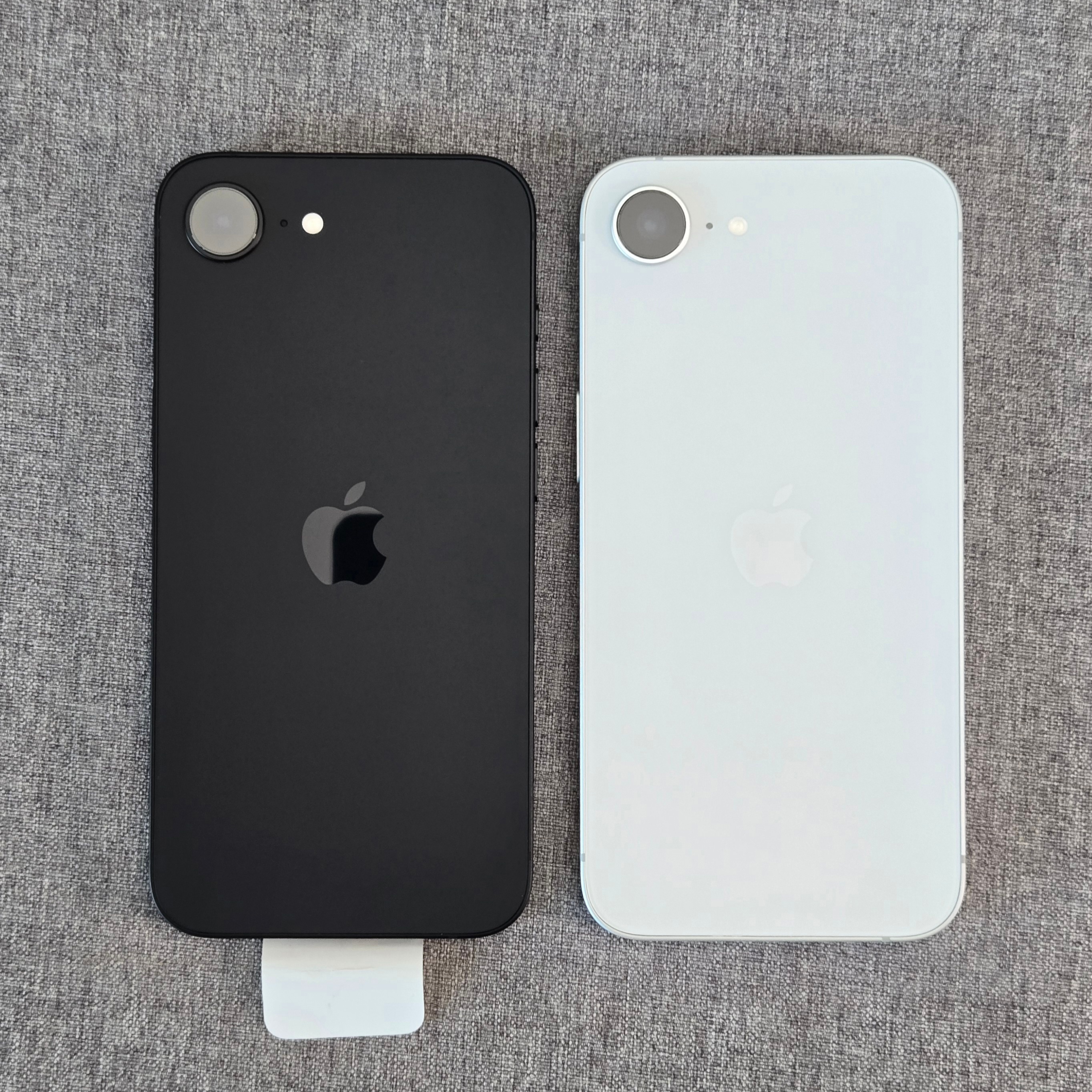 国行二手99新iPhone 16e 128G，3399已出。有锁全新iPhone