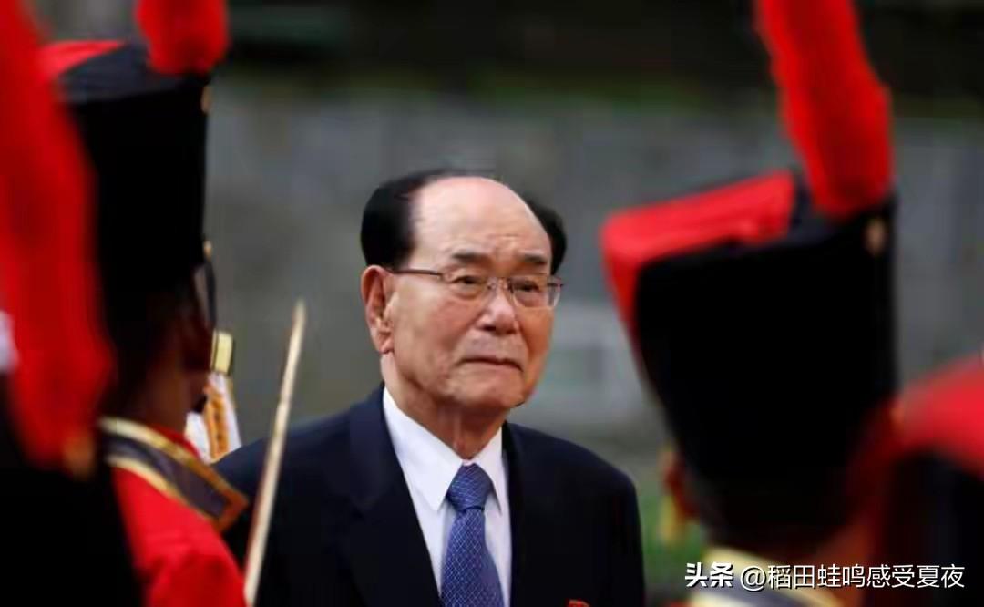 朝元老逝世当天，韩军察觉不对，72小时内，金正恩对中美亮态度