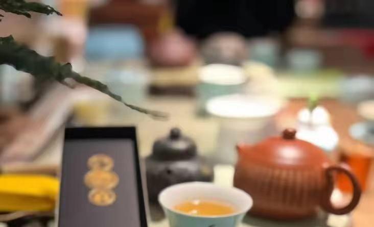 我复盘过上百个爆仓的账户，发现一个惊人的共性。
80%以上的毁灭性亏损，都不是来