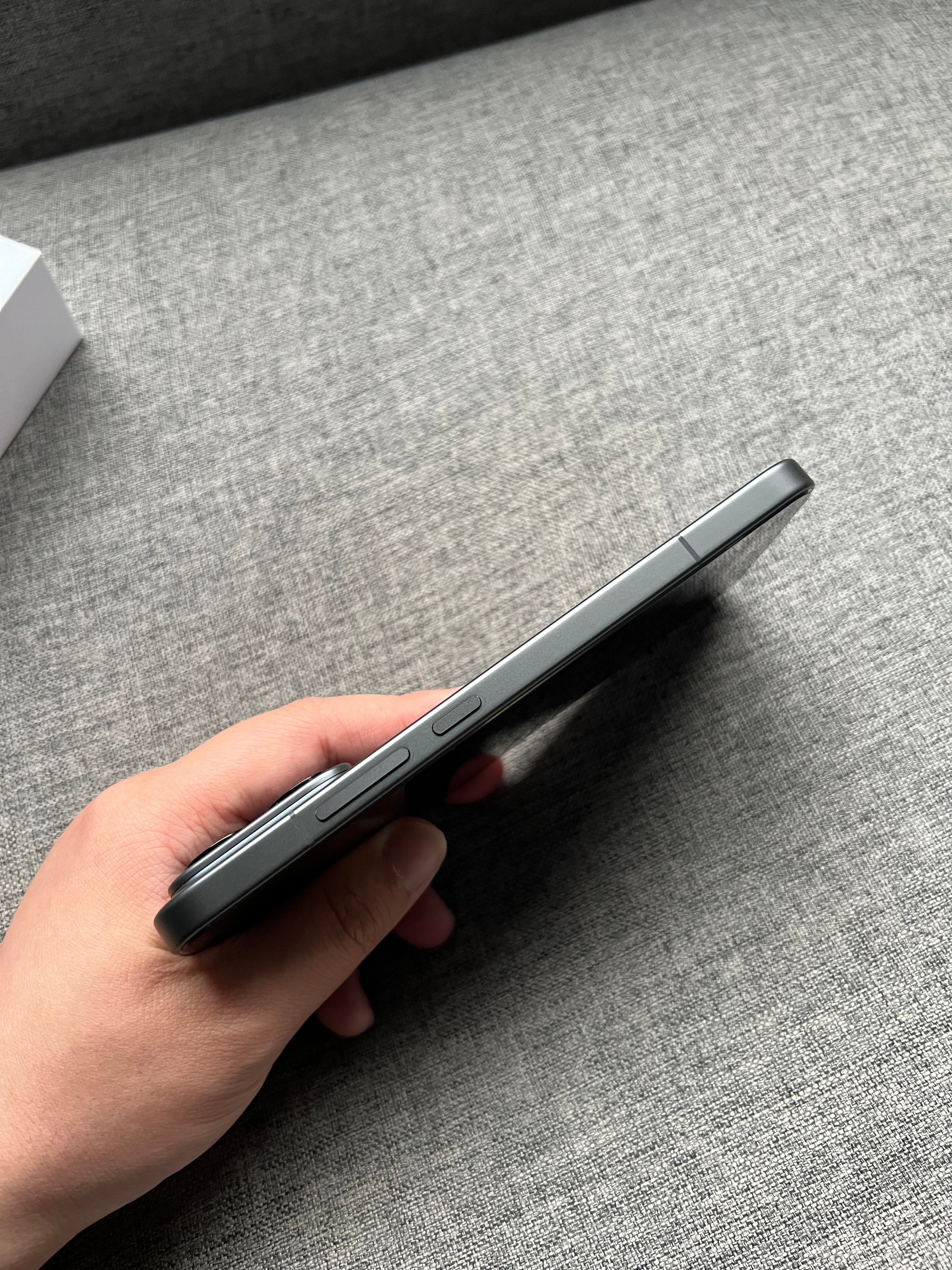 小米17 Pro Max 16+1TB黑色，成色完美，带原装120W充电器，带价