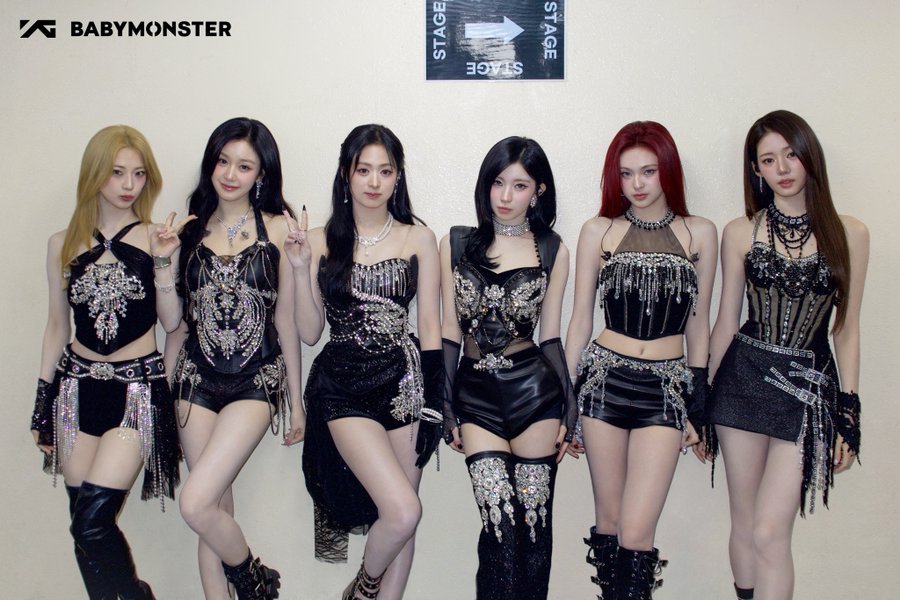 2026-27 BABYMONSTER 世界巡演 [춤  (CHOOM)] 在首