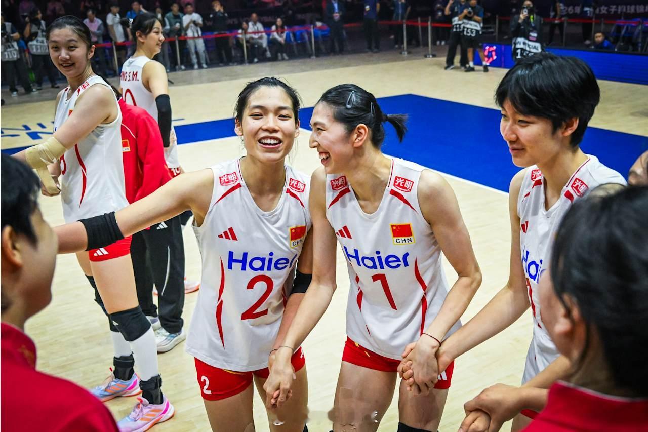 更多官网组照：北京时间26日晚上，天津，2026女排亚锦赛 小组赛第3轮，A组的