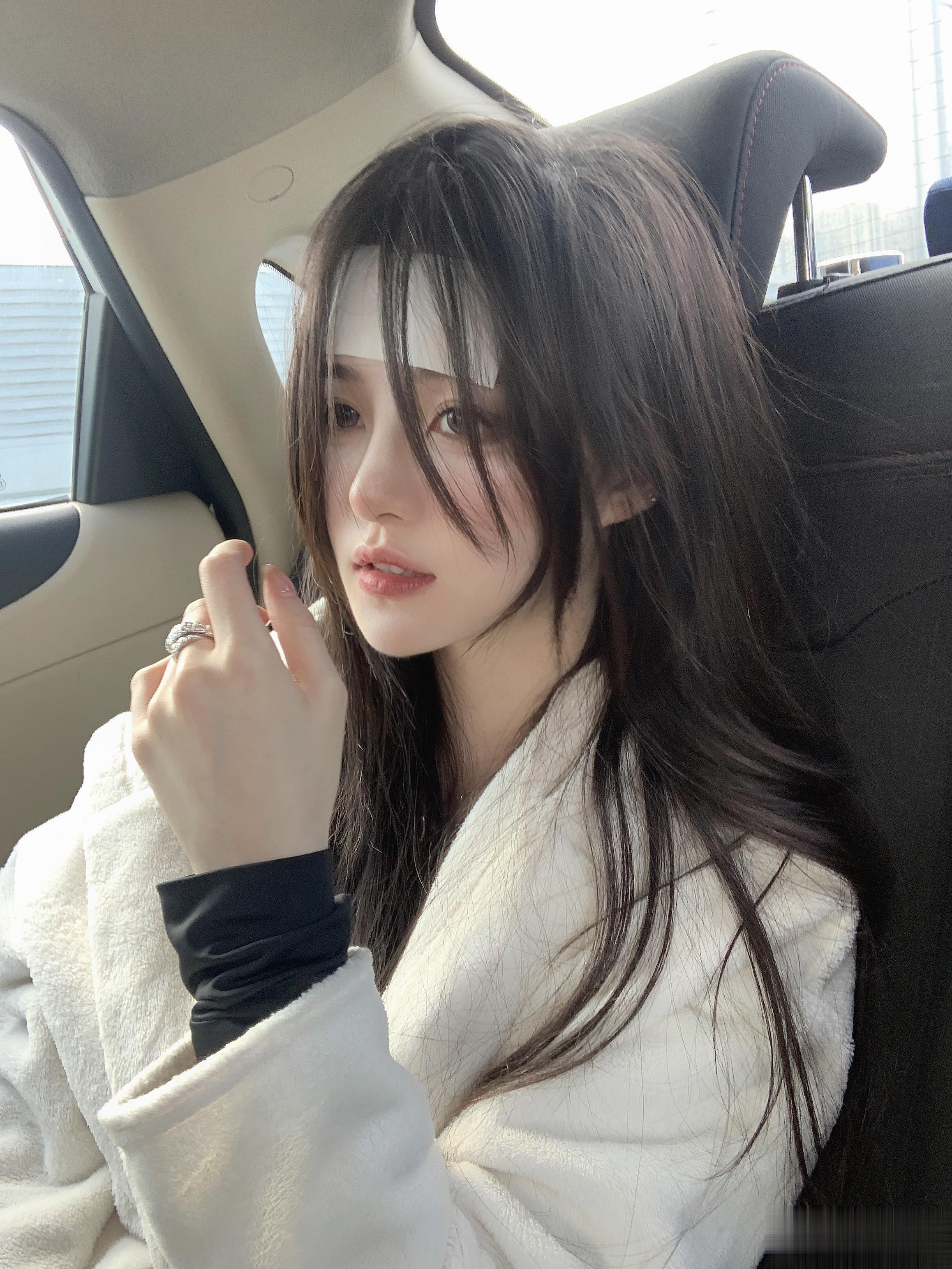 嘤嘤嘤 又发烧了[苦涩][苦涩][苦涩] ​​​