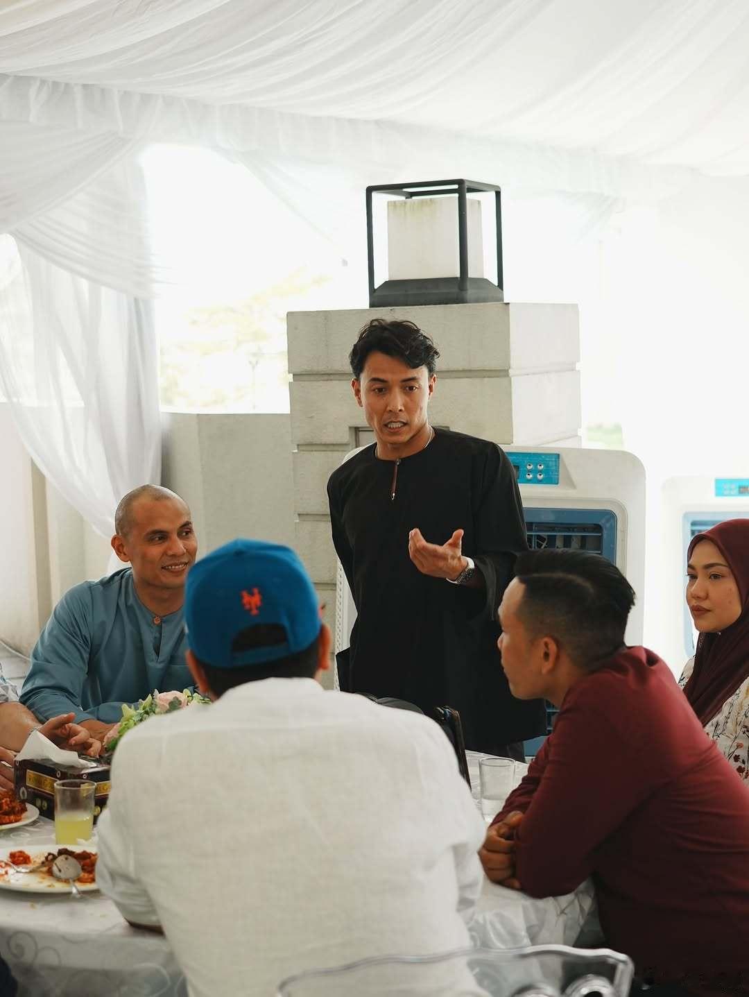 马来西亚王室🇲🇾 彭亨州大公主伊曼和前夫Abu Bakar Ahmad破镜重