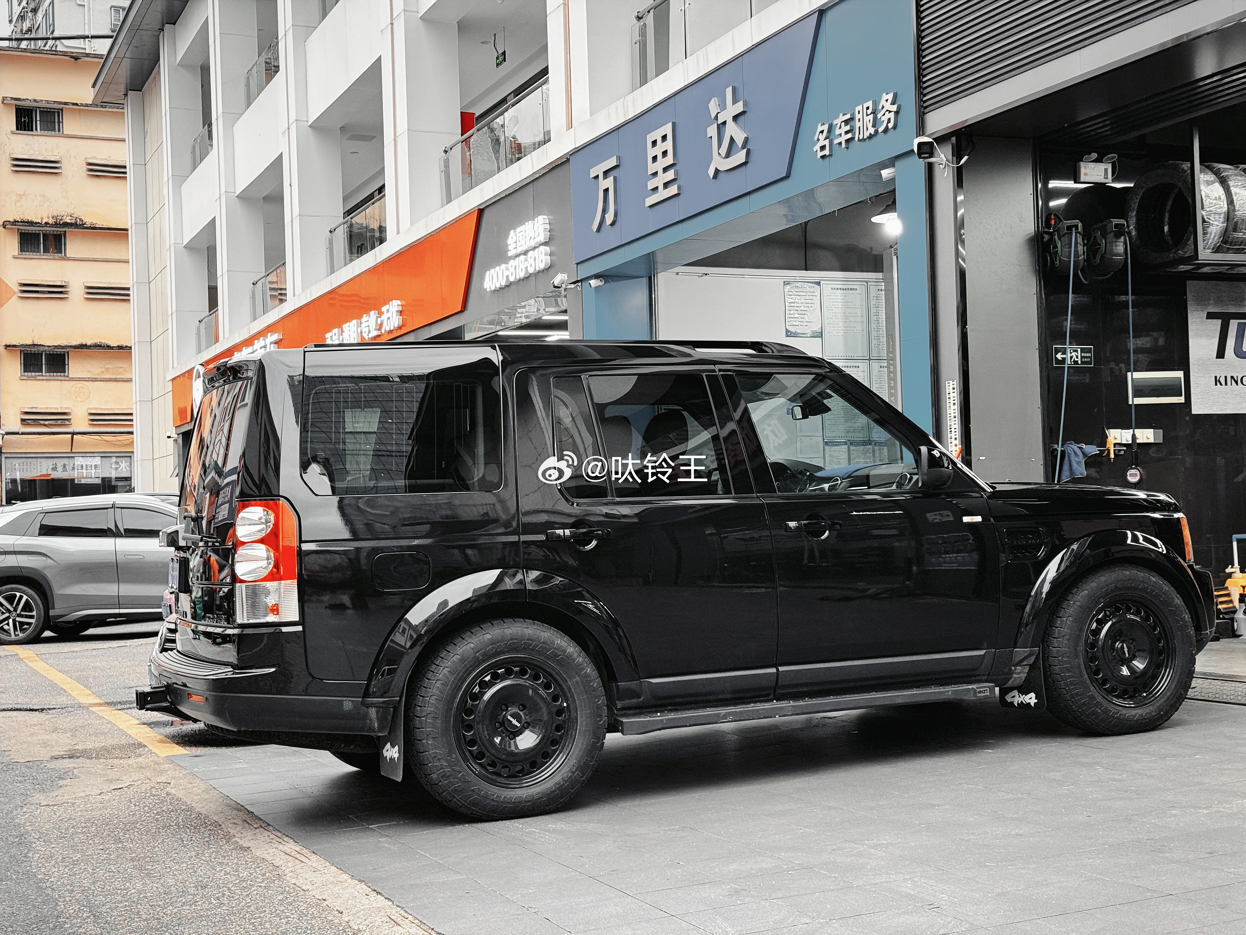 路虎发现4 安排，这次选择亮黑颜色 ，完工案例供参考 美国 rotiform S
