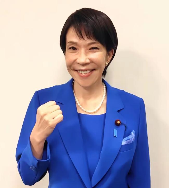 高市早苗彻底坐不住了！随着中国对两用物项出手，就连高市早苗这位中日对峙的罪魁祸首