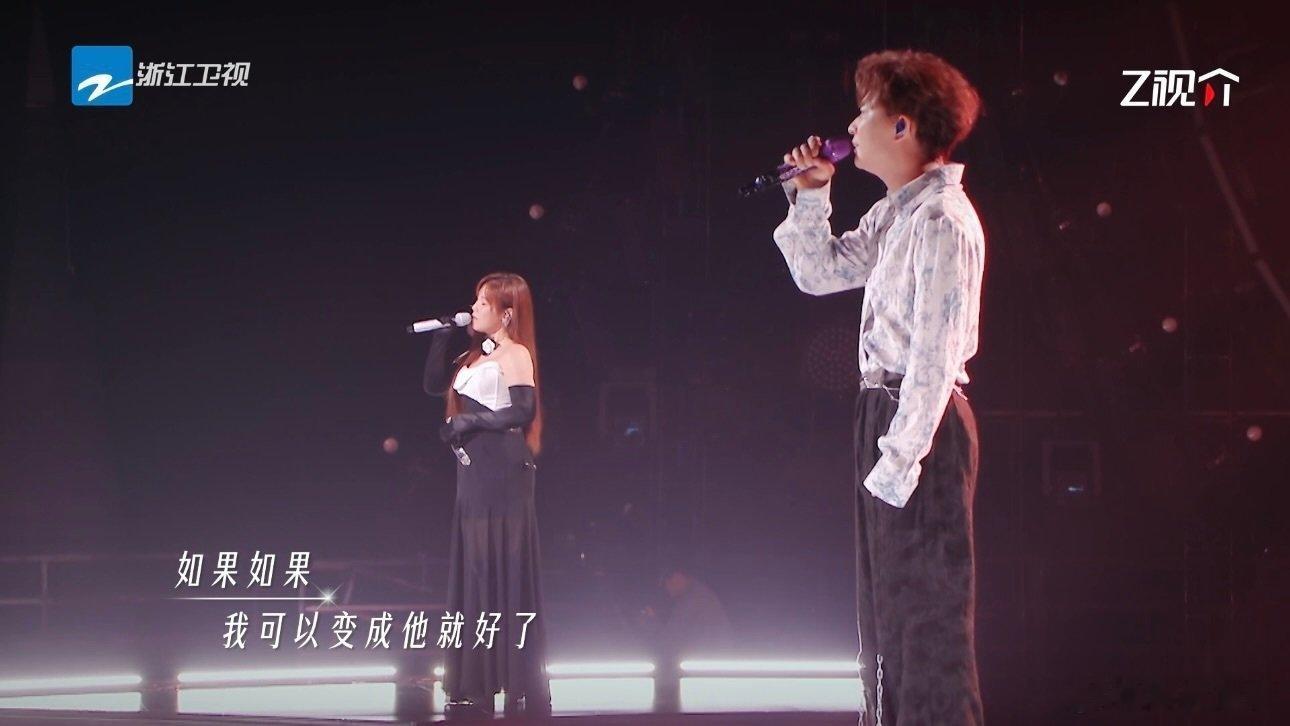 欢子李佳薇合唱一个傻子欢子李佳薇一个傻子合作舞台天赐的声音唱出爱情里偏执与不甘，