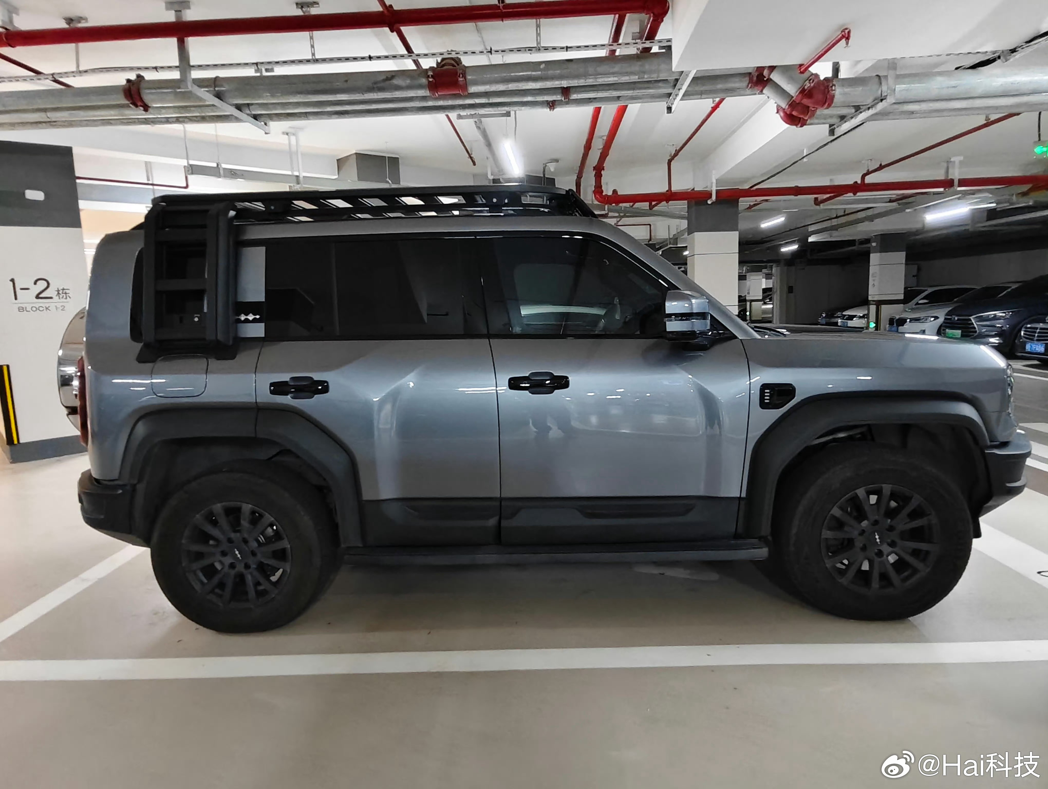 我的豹5目前19个月了，开了差不多2.39万公里，平均一个月开1255公里，2年