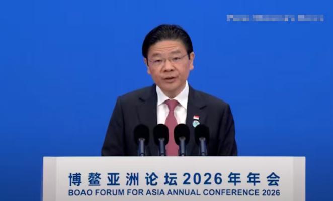 新加坡这是要给中国“黄袍加身”啊！
 
3月26日，新加坡总理黄循财在出席博鳌亚