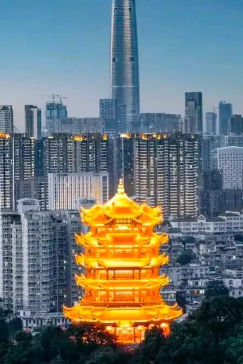 厉害了，魅力江城武汉！
值此八一建军节到了之际，巴黎奥运会捷报频传，我国以九金七