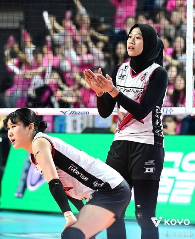 国际排坛动态韩国女排女子职业排球自由球员市场将随着二传手金多仁的去向而产生剧烈震