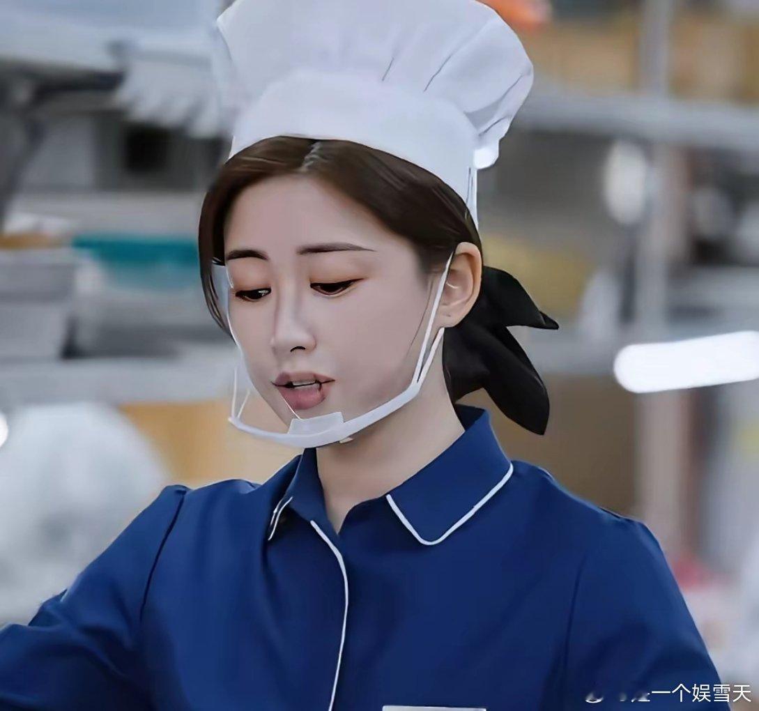 我老公就是酒店的大厨他说“许蜜语”这样的人就不可能会出现在厨房重地！能进厨房的高