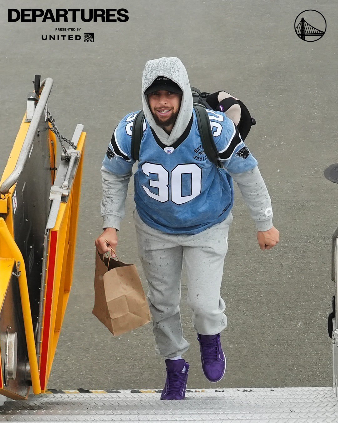 库里穿了双2011年的老鞋，Adidas crazy lightnba