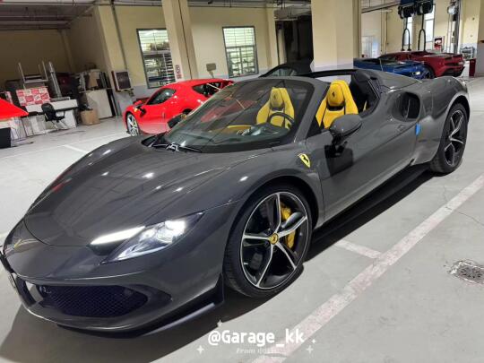 出一枚稀缺色水泥灰外观，黄内🩶💛296GTS