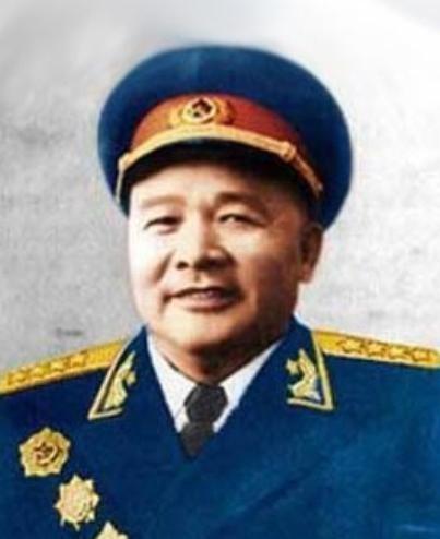 1966年，徐海东让长子代笔给毛主席写信，直言不讳提出三条关键性意见，内容堪称大