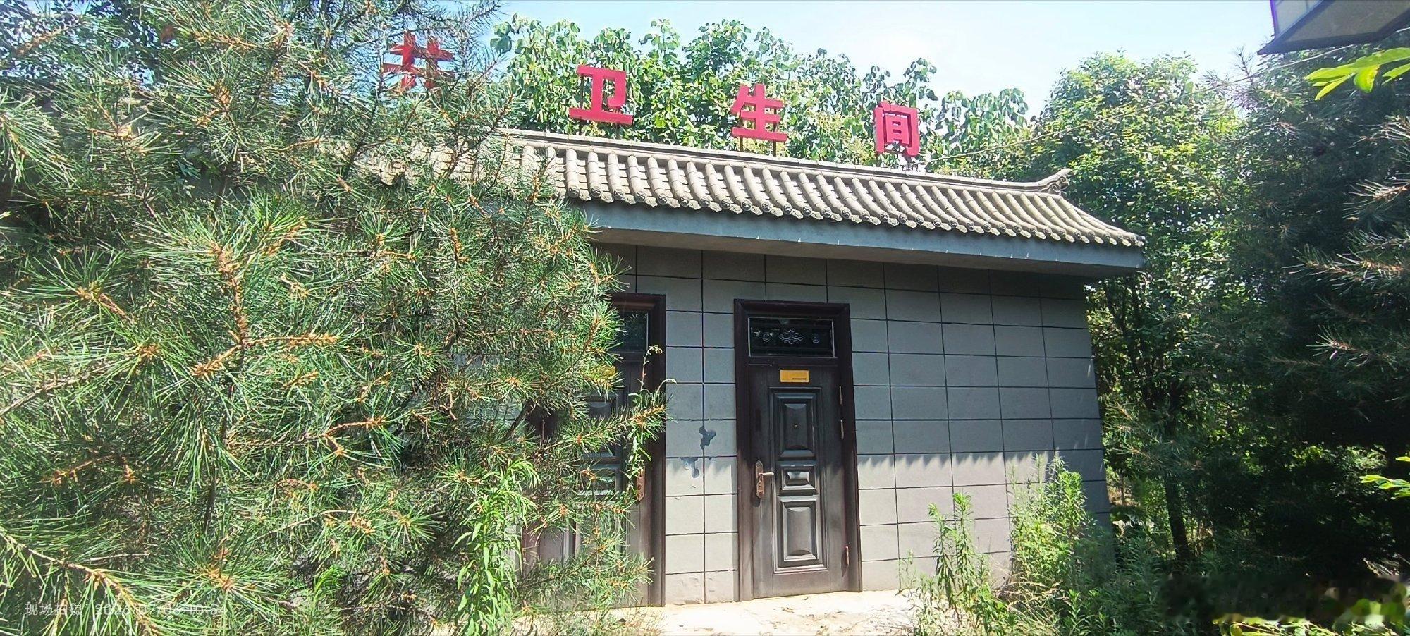 渭南华州区瓜坡镇南沙村休闲广场，花财政钱修的惠民场地，如今荒废，安全隐患大严重当