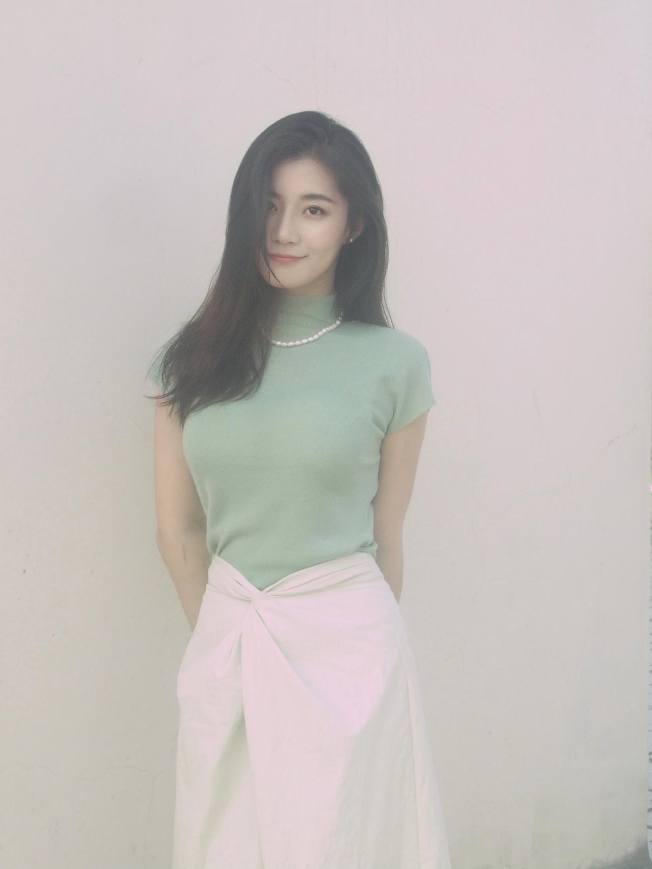 他说你任何为人称道的美丽