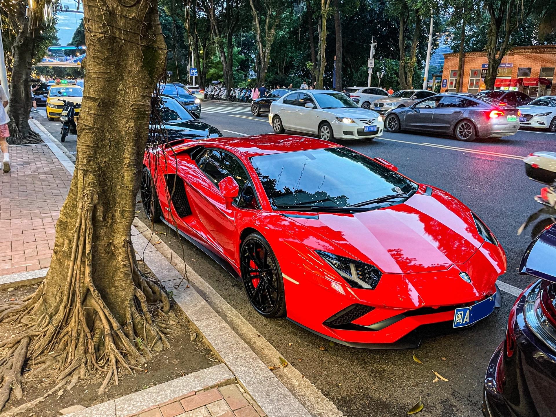 兰博基尼大牛 是好车 超跑