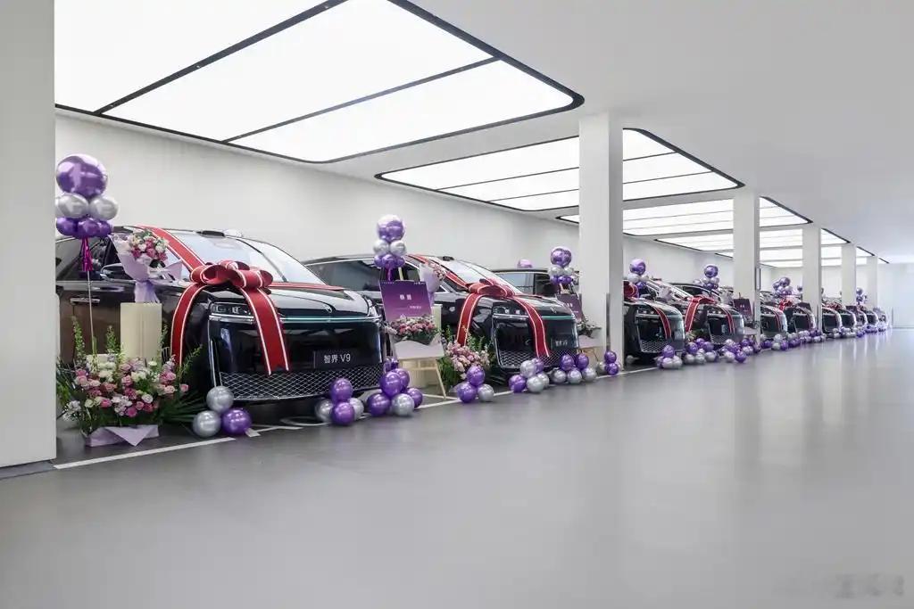 车评观察如今 MPV 市场竞争特别激烈，20 万以内都能买到不少偏豪华的车型。近