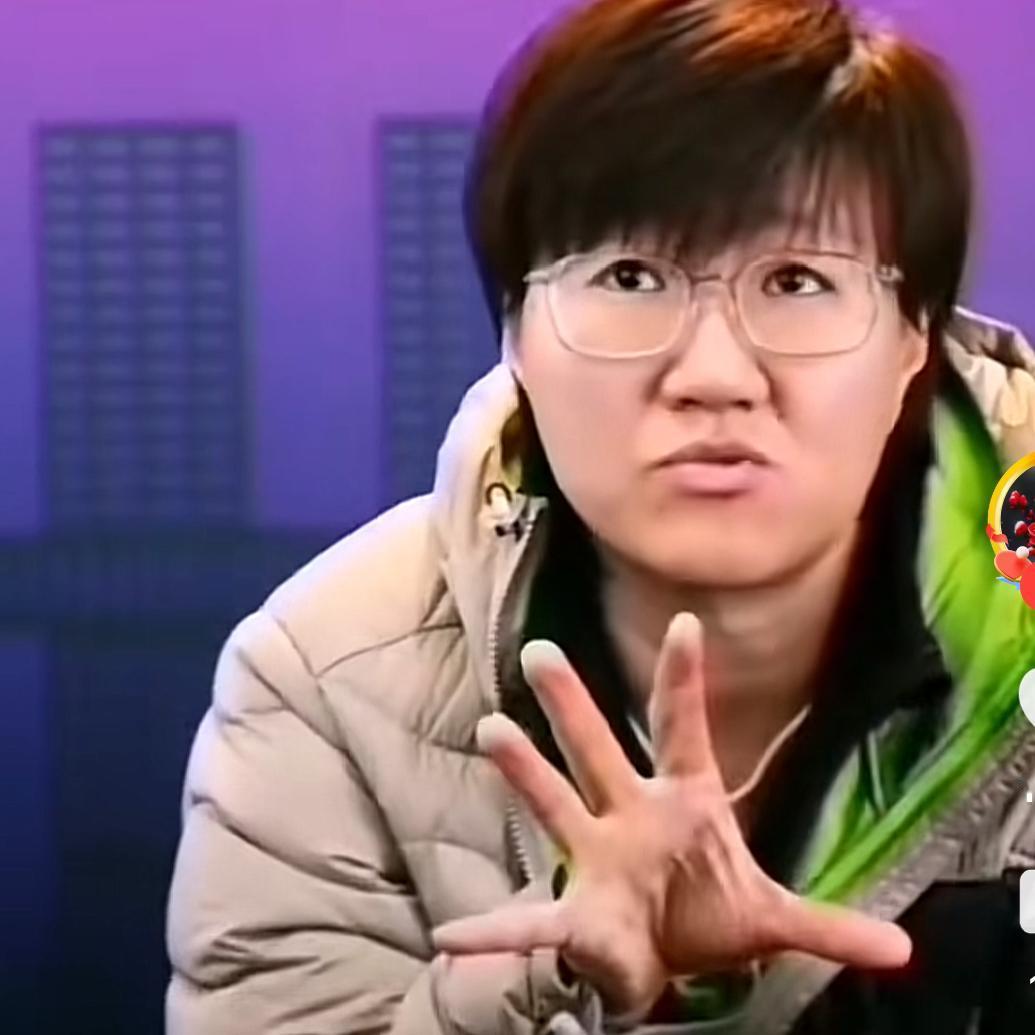 郭焱曾在直播间夸赞孙颖莎：

这胆子也太大了，
竟敢在半决赛和决赛中练技术
想到