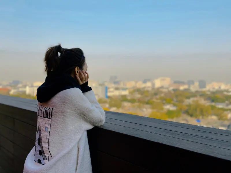 4月19日邓紫棋直播自曝，母亲告知才知道自己患地中海贫血，这才明白长期异常疲劳的