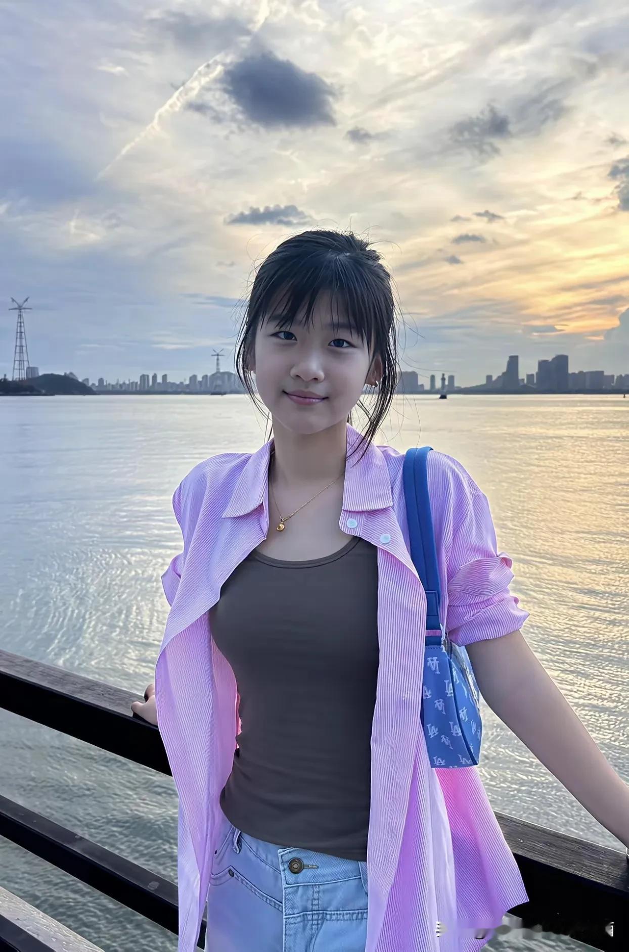 邻家小妹妹的感觉