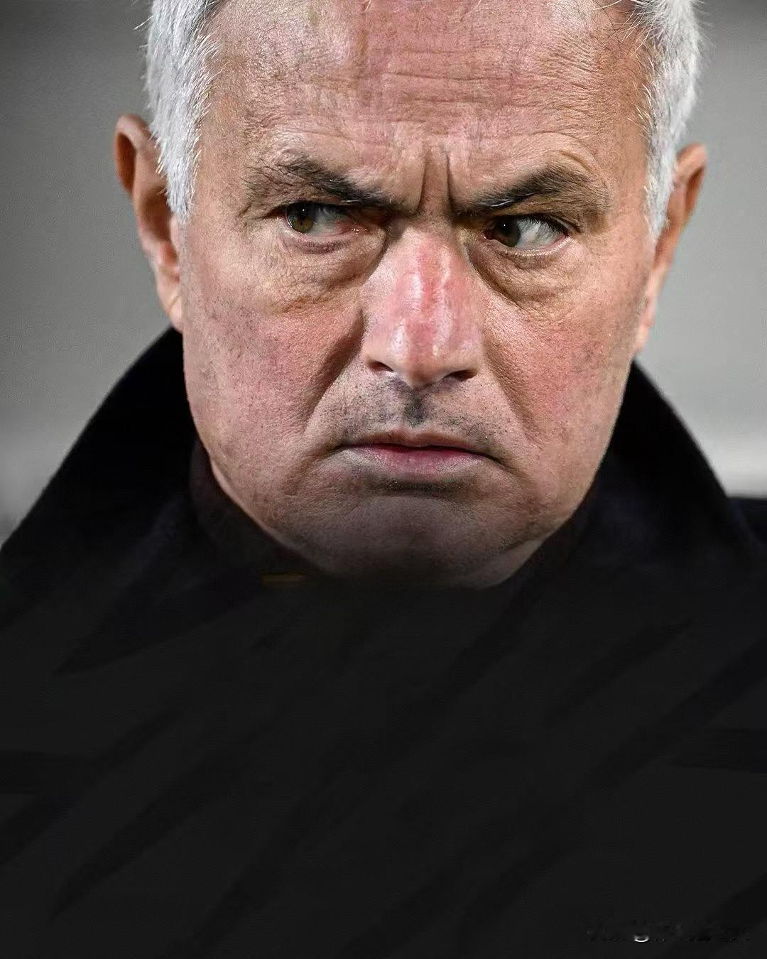 俗话说得好，主将无能累死三军！不知道这个是否适应葡超球队的本菲卡

据报道，穆里