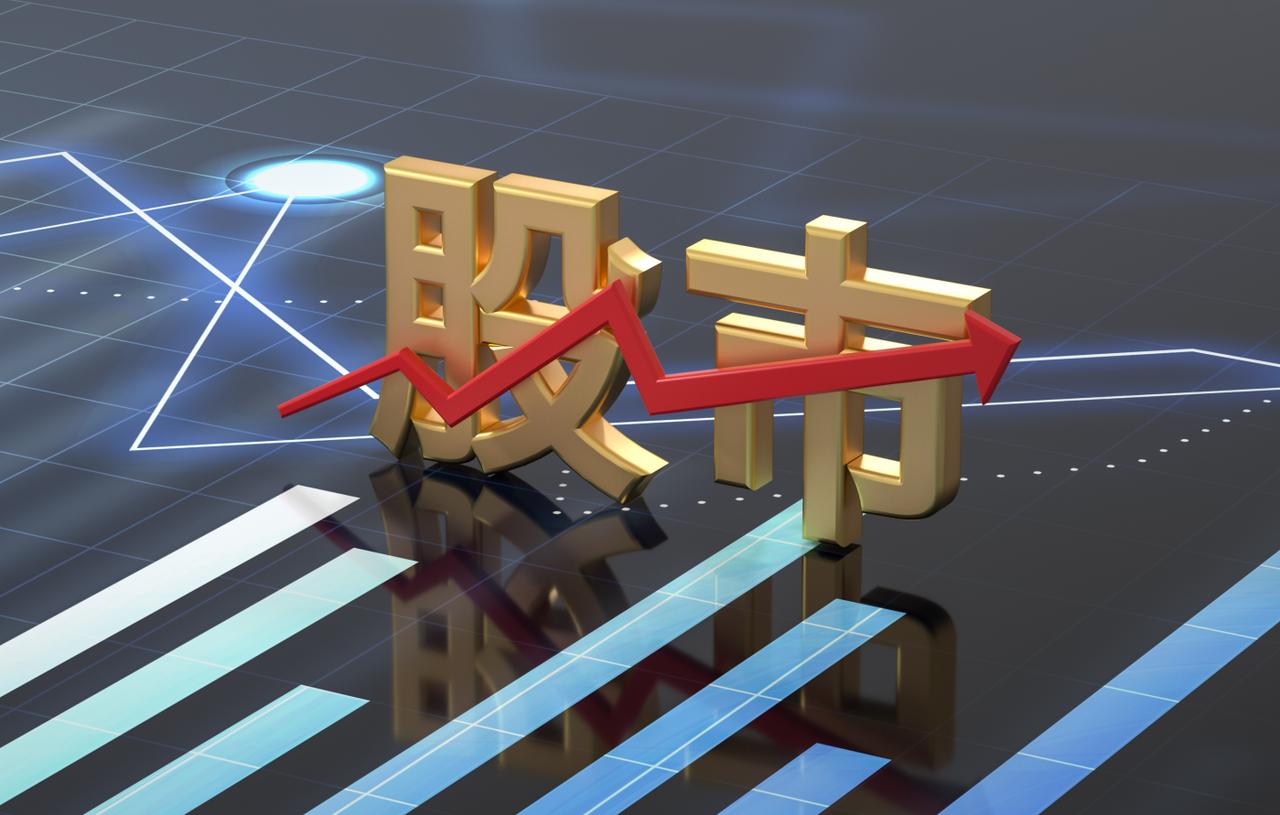 暂倚松窗听涧流，
孤渔江影暮云收。
克难终见虹垂野，
悟机心与天地游。