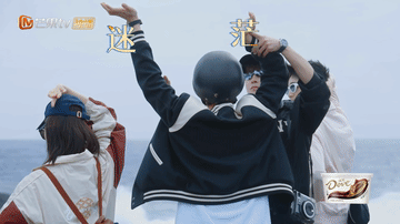 #金晨拍照全身上下没有不疼的#浑身疼[doge] ​​​