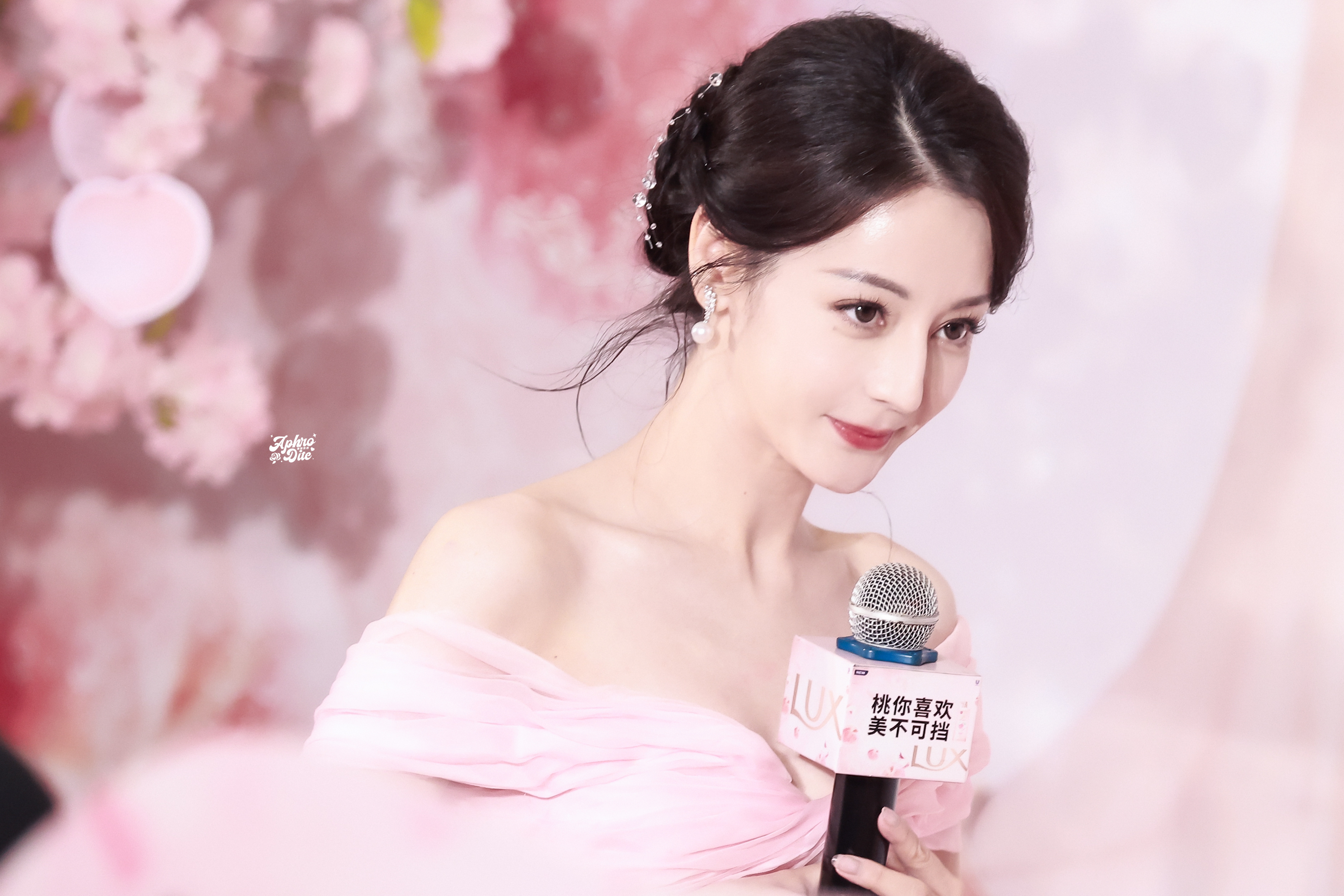 迪丽热巴 [相爱][相爱][相爱] 