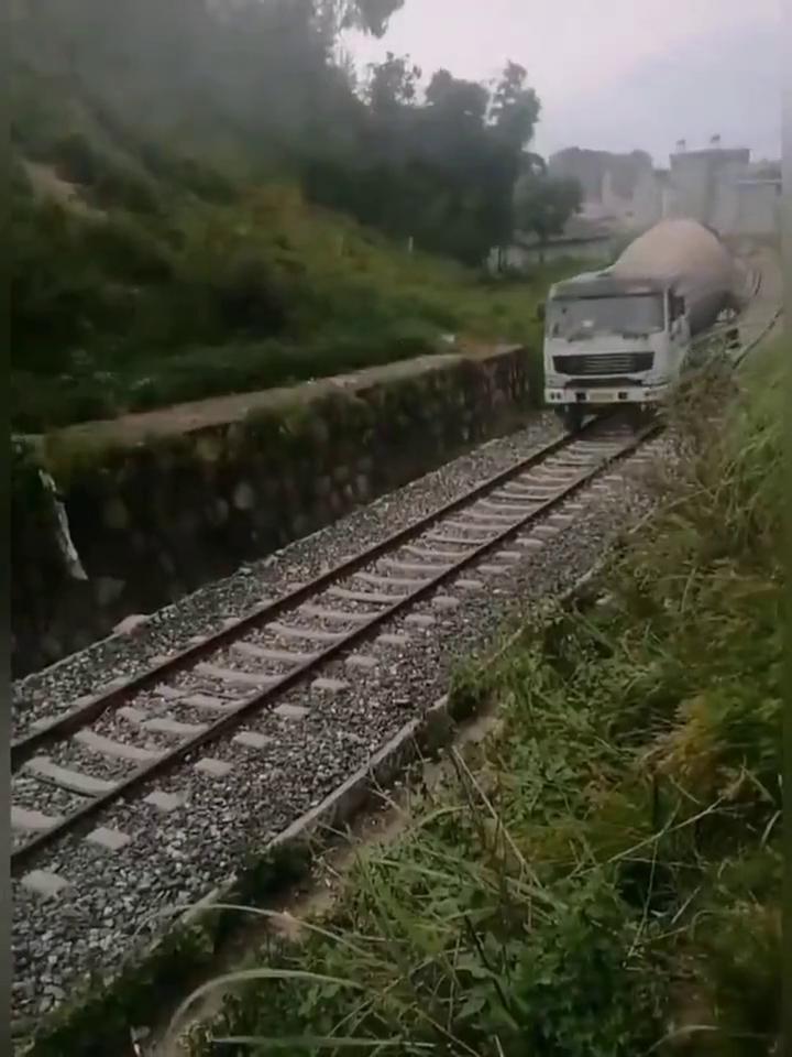 配合操作，开始。