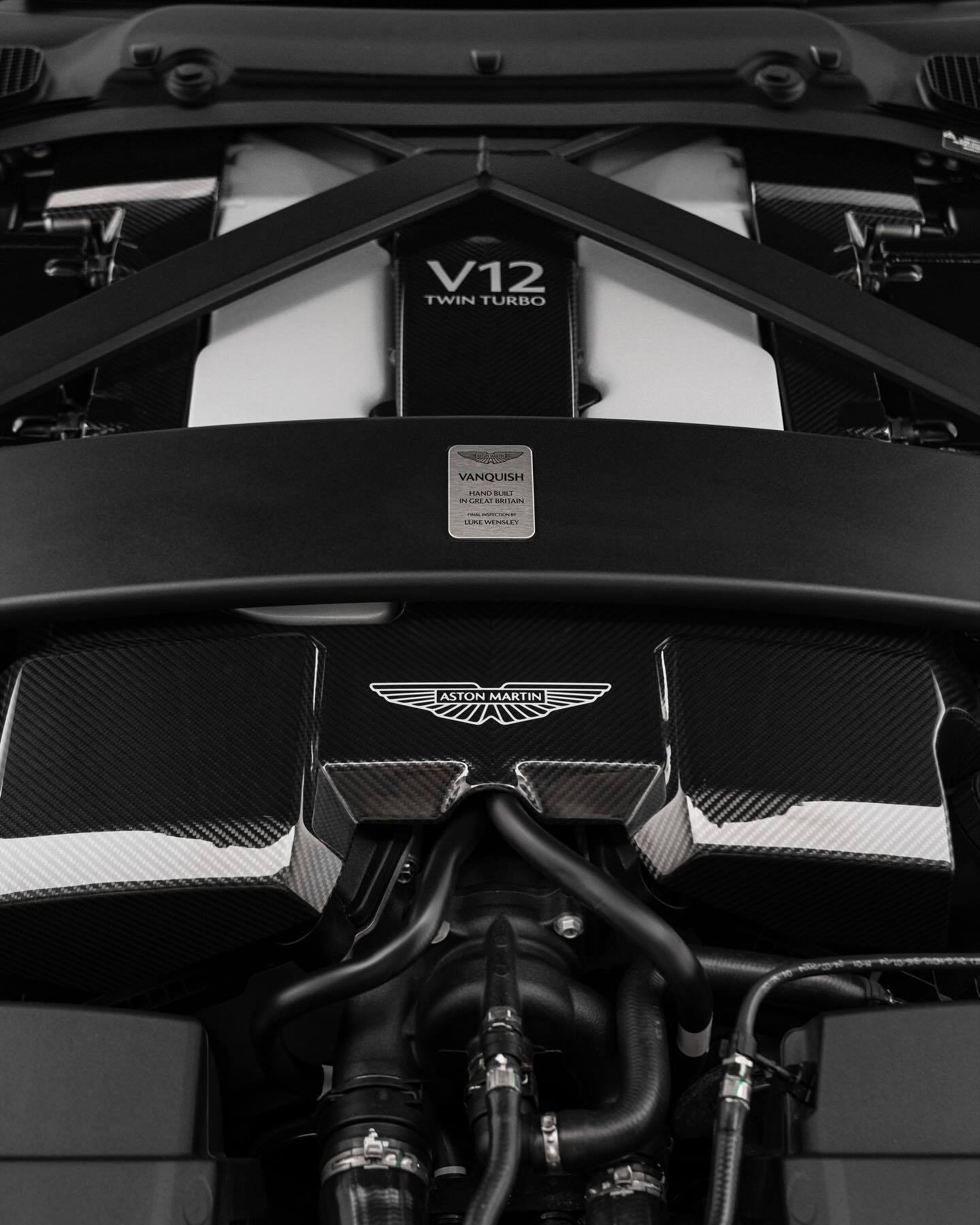 早上好 明年你打算买新车吗？有目标没？ ​​​