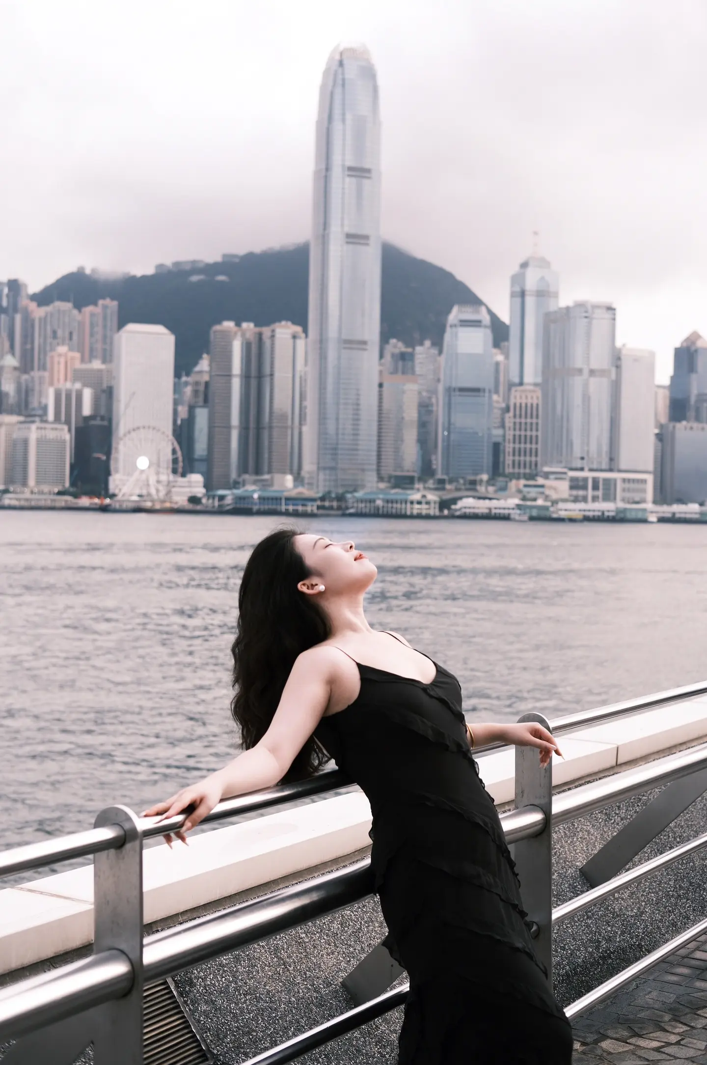 万梓强 你说的没错 我去香港的时候也天天吃菠萝油