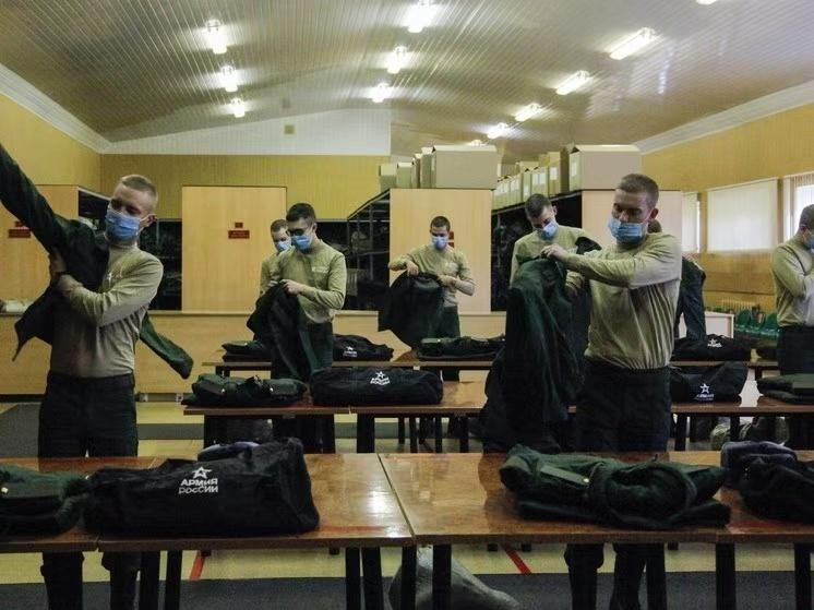 普京签署新征兵令：2026年征召26.1万人，首次实行“全年征兵”

据俄罗斯官