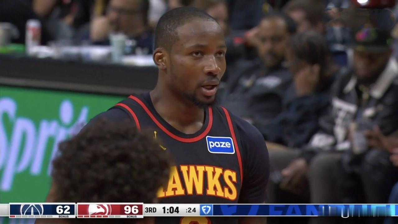 库明加在科尔手里委屈了那么多年，今天面对鱼腩华盛顿奇才，库明加代表亚特兰大老鹰首