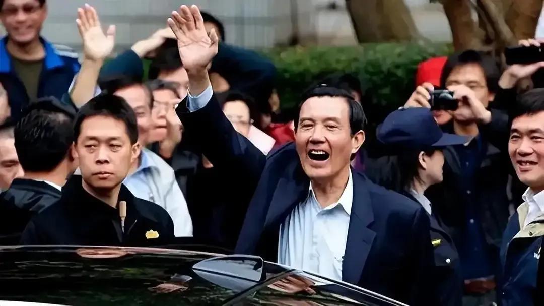 马英九7月4日在社交平台发文，声称暑假要带着台湾省学子到京津沪等地参观。要知道马