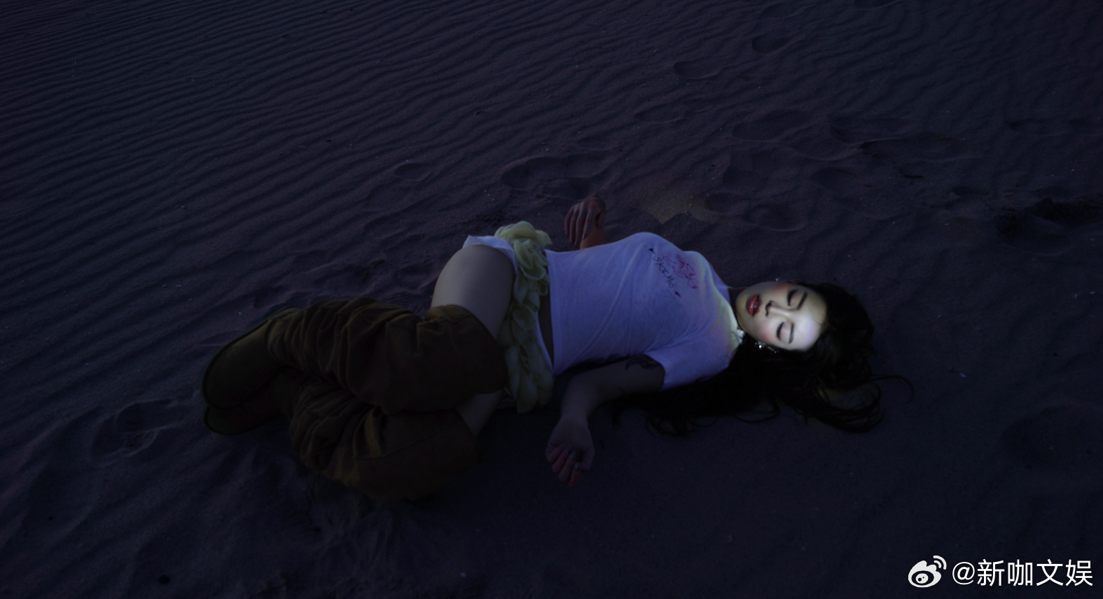 看VaVa的老照片梦回2017、VaVa的老照片信息量好大翻到VaVa老照片直接