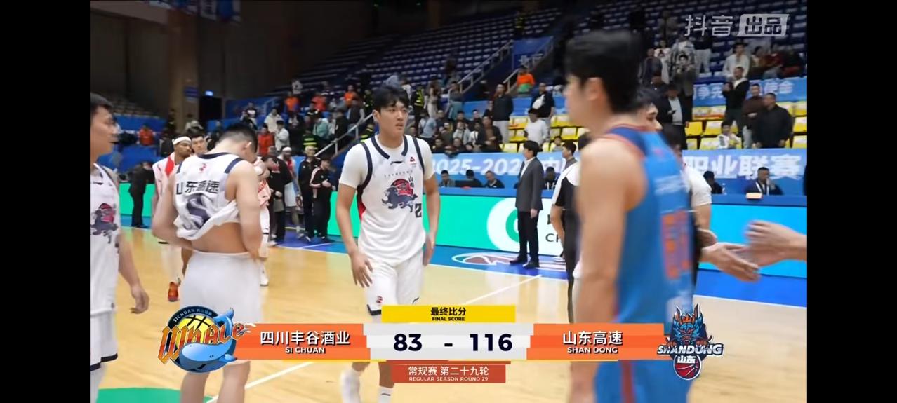 山东高速男篮116：83客场大胜四川丰谷酒业，收获两连胜的同时，送给四川丰谷酒业