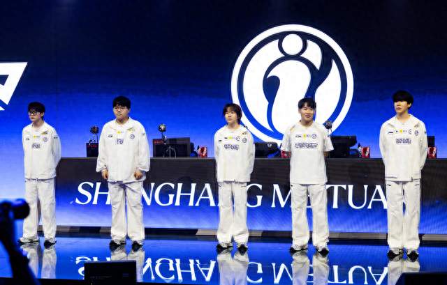3-1！IG 掀翻 JDG 锁定 S16 最后门票，Rookie 时隔 7 年重返世界赛