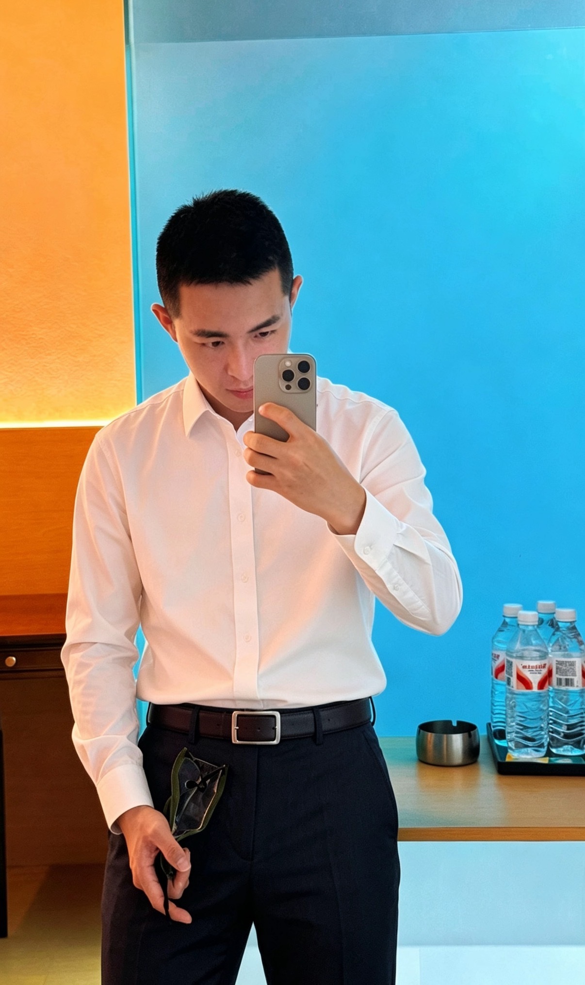 睡觉了 