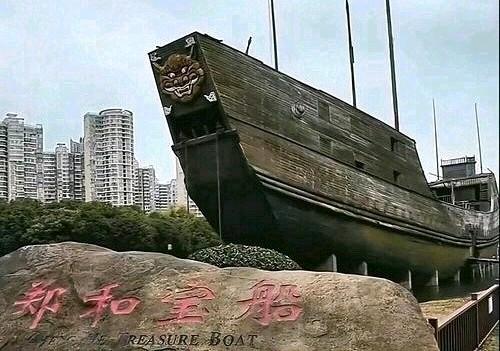 7月11日，大海记住了两件事！

一件是中国人乘风破浪，把和平的声音送到世界尽头