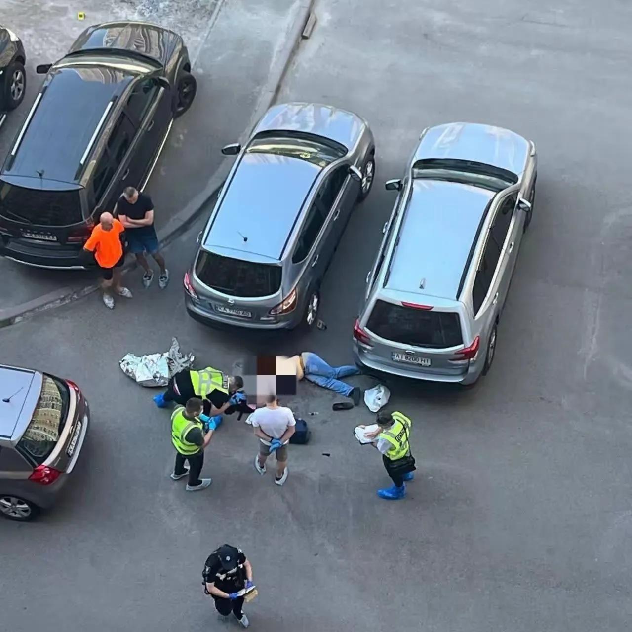 俄罗斯克格勃终于逮到大鱼了，据报道，乌克兰安全局上校伊万·沃罗尼奇今天在基辅的一