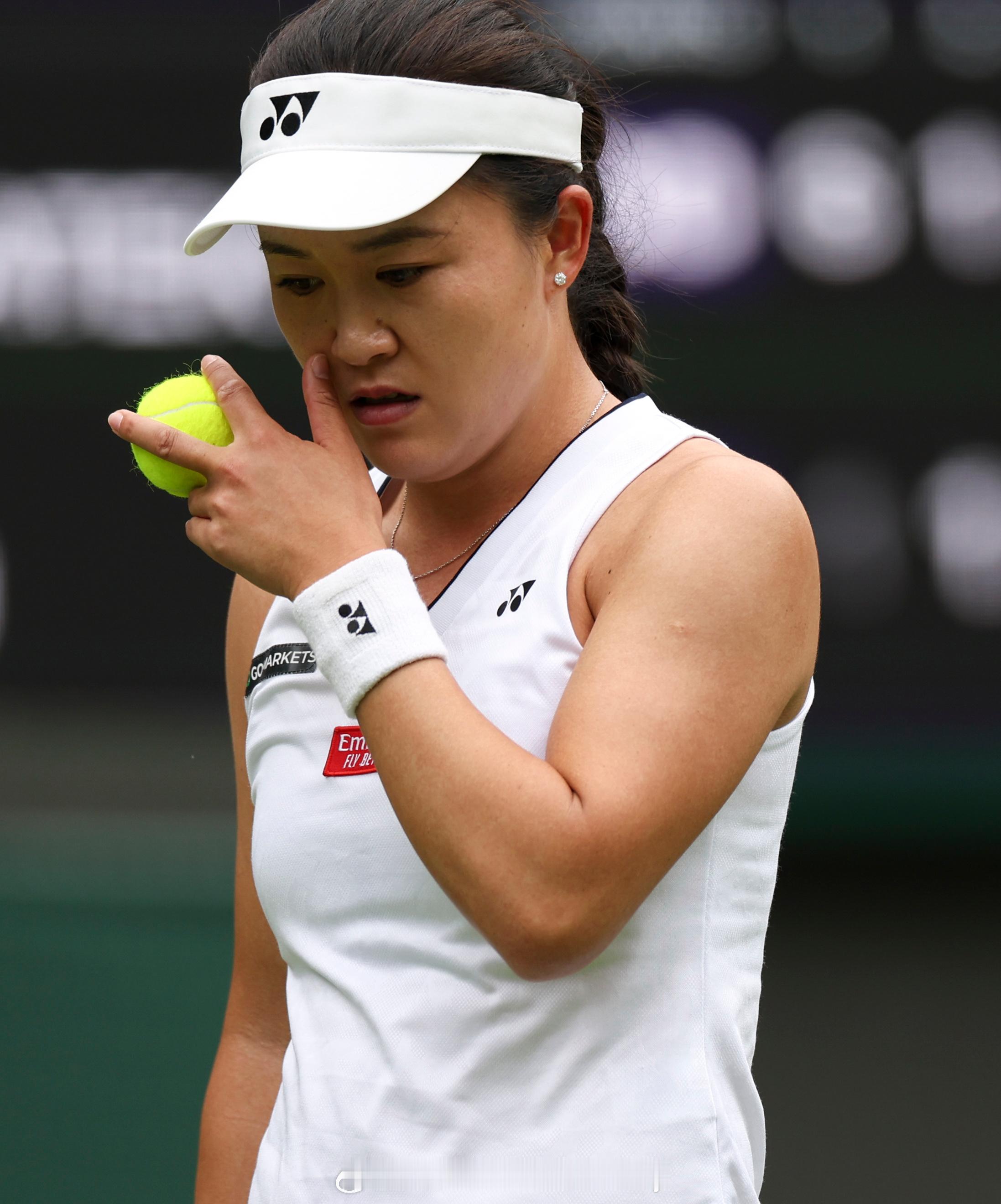 恭喜朱琳朱琳获得蒙特利尔首胜🔥WTA1000蒙特利尔站，中国🇨🇳金花朱琳挽