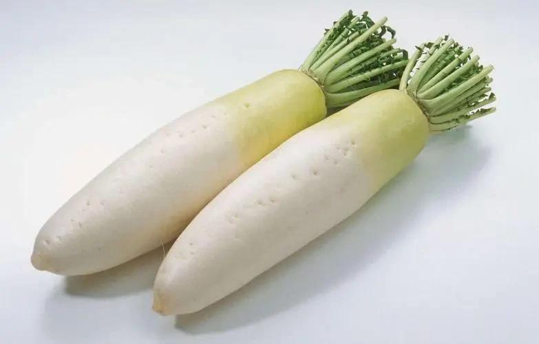 妙用白萝卜，快速改善孩子脾胃、积食问题！
 
1、孩子积食内热，饭后腹胀，不消化
