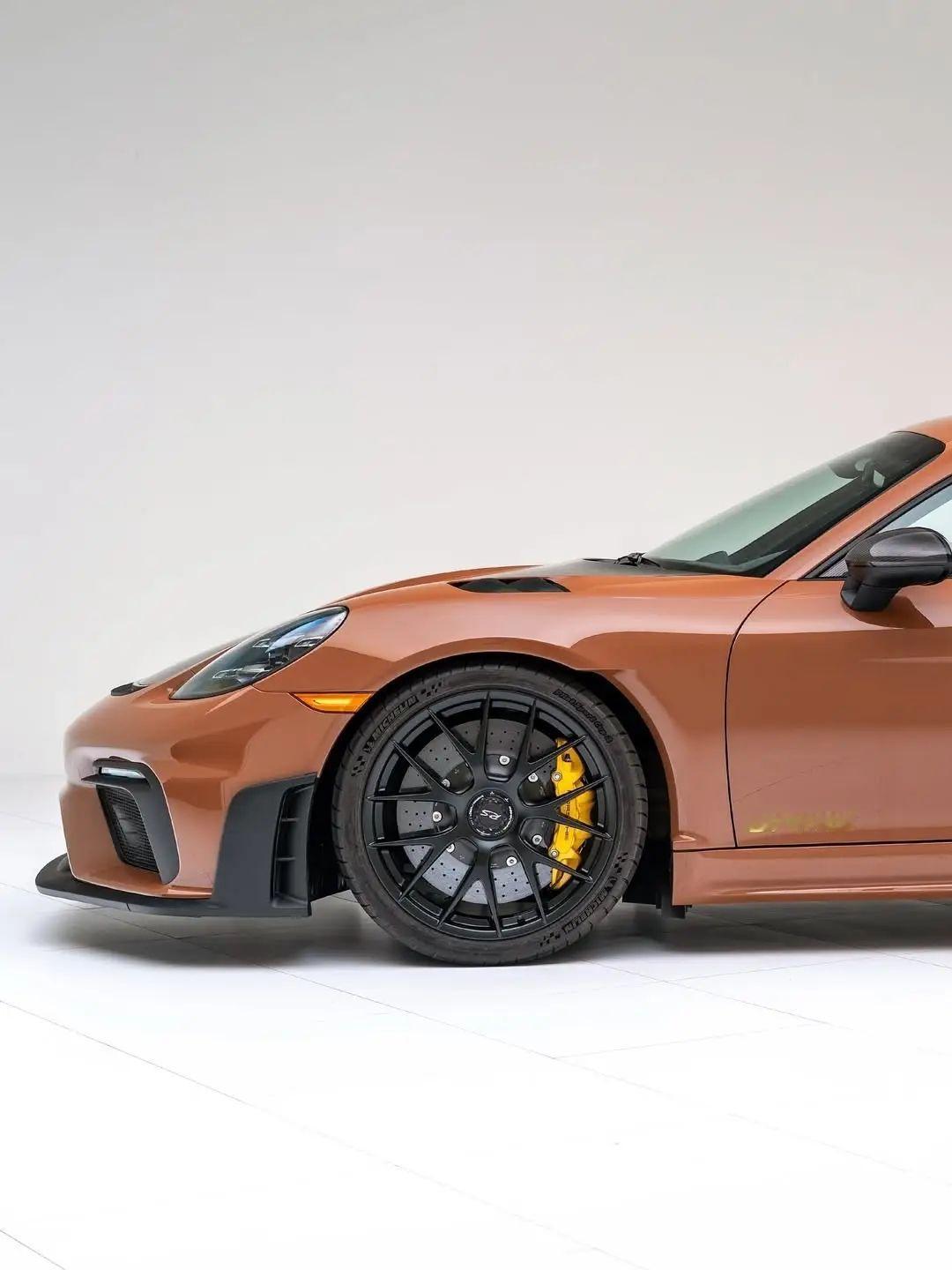 车市热门[超话] 保时捷718 GT4 RS ​​​