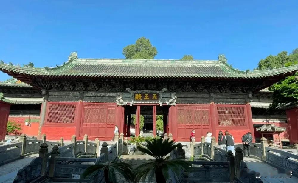 【四川绵阳：只要买了《黑神话》可免费进入报恩寺景区】
四川绵阳平武县报恩寺景区官