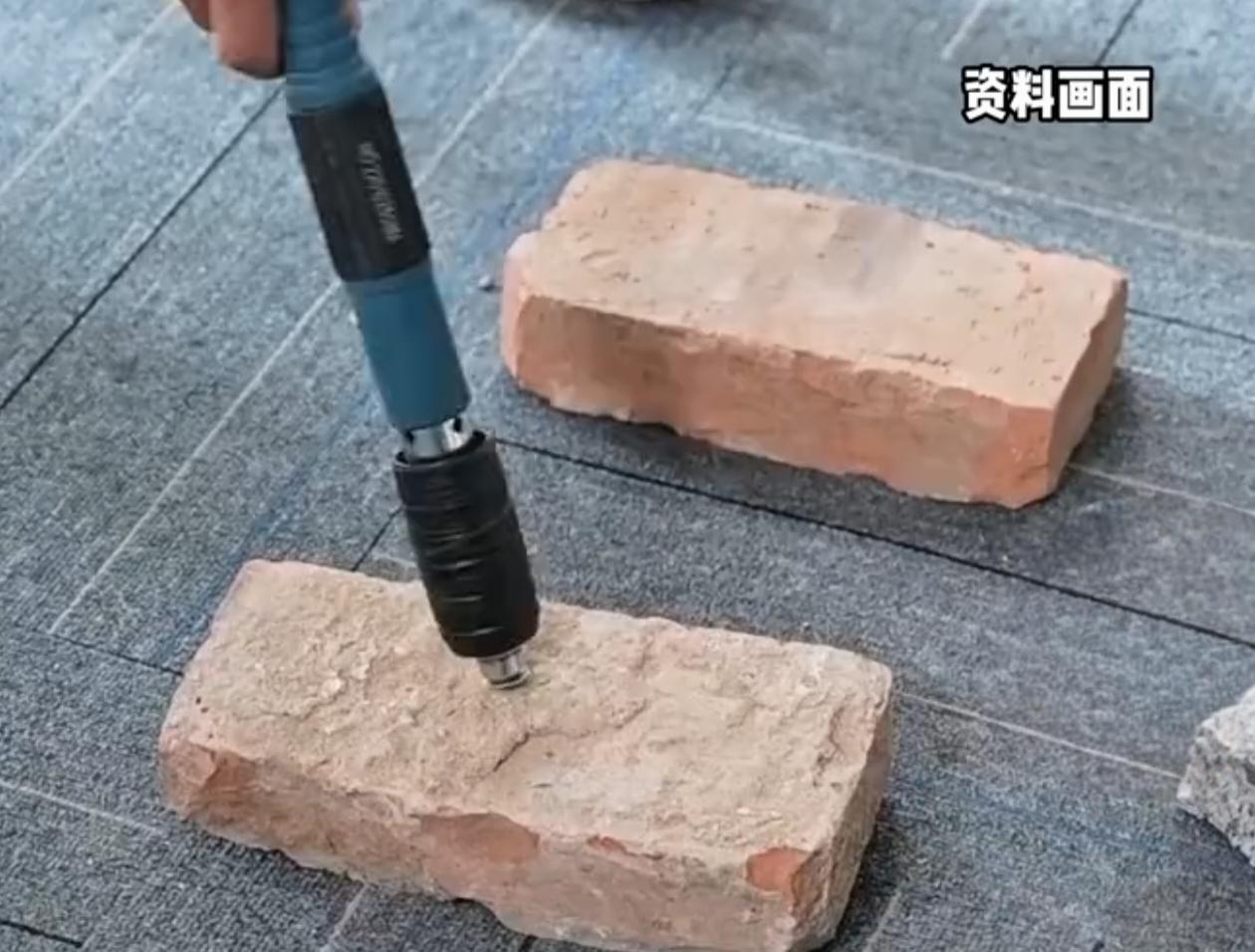 2025年11月30日9时30分，宁夏银川市金凤区宝湖中学（唐徕中学宝湖校区）体